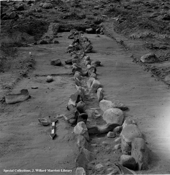 Beaver_Creek_irrigation_ditch_Anasazi_age_.jpg