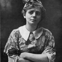 Maude Adams: A Working Woman in Breeches 